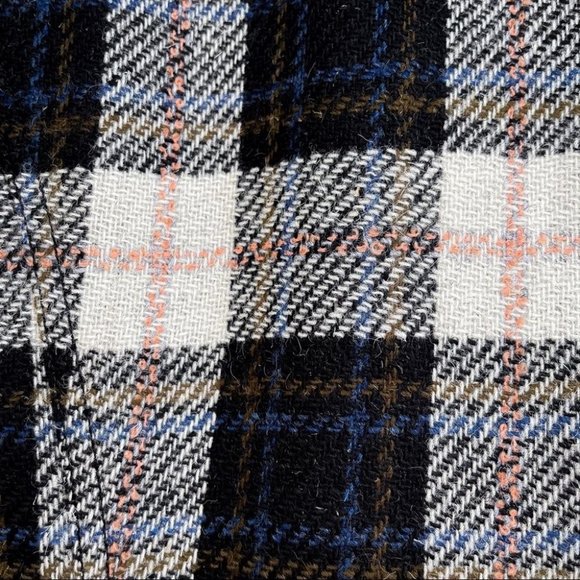 Smythe Patch Pocket Duchess Blazer in Black Ivory Plaid - Picture 10 of 12